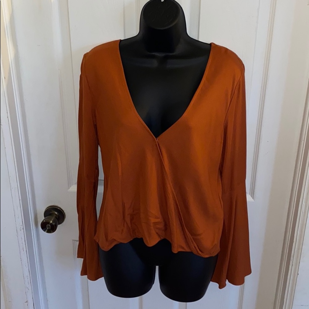 Forever 21 long sleeve blouse